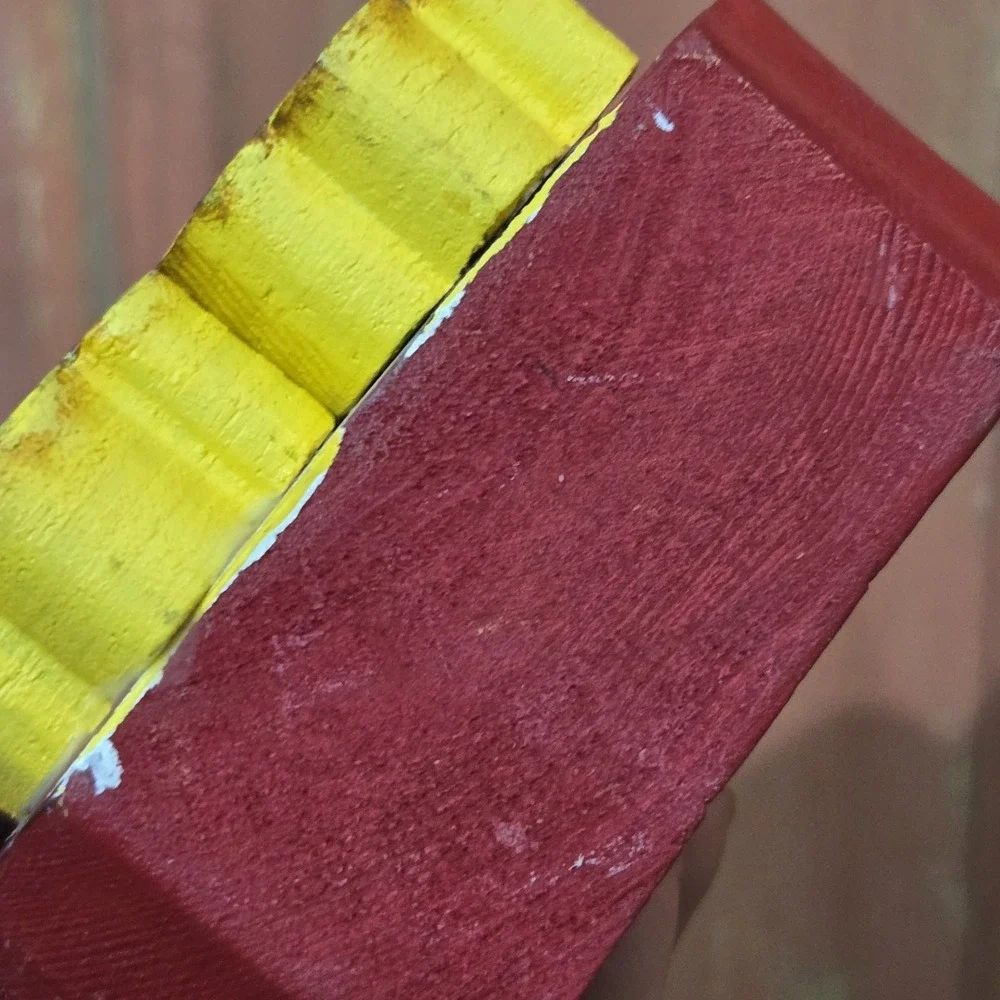 Folk Art‎ Style Hand Painted Wood Shelf Sitter Christmas Cardinal Scarf Decor